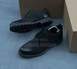 Viatu Vya Kiume–Classic Boss Style