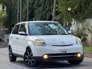 Mazda Verisa 2008 White