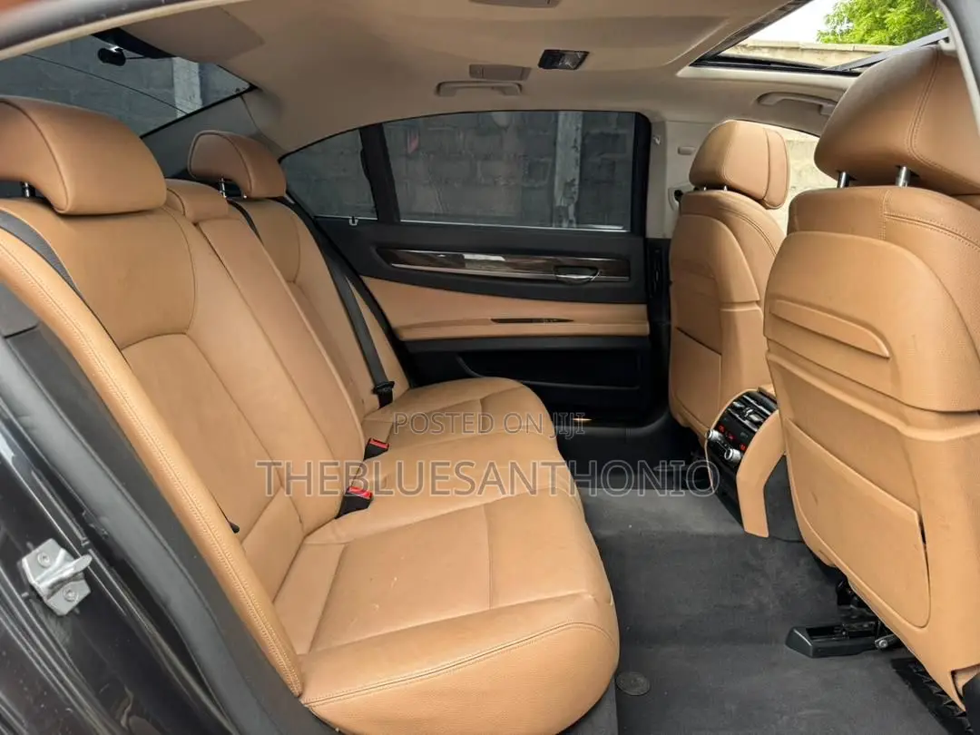 BMW 7 Series 2014 Gray