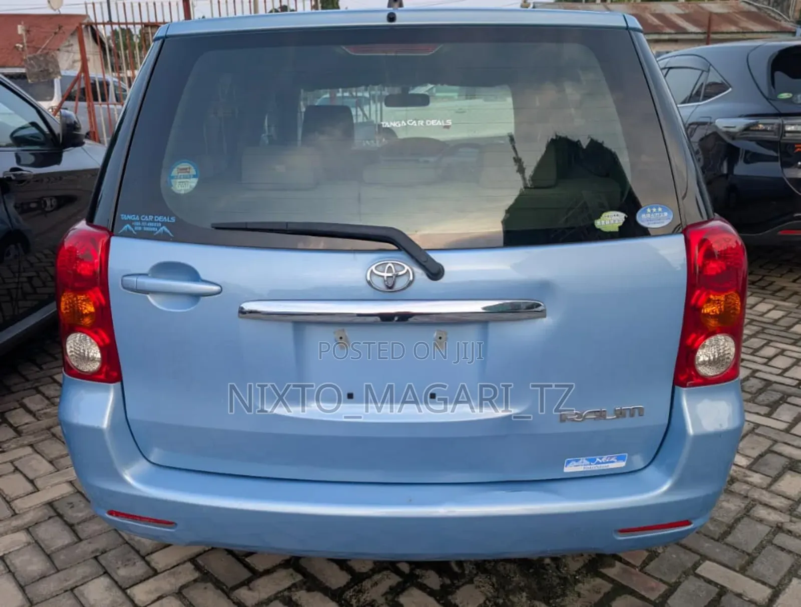 Toyota Raum 2004 Blue