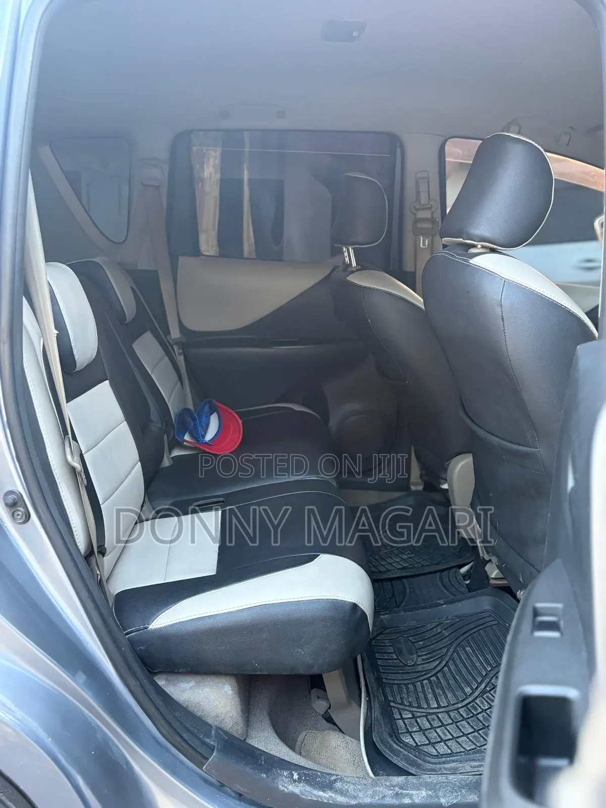 Toyota Ractis 1.5 AWD 2008 Gray