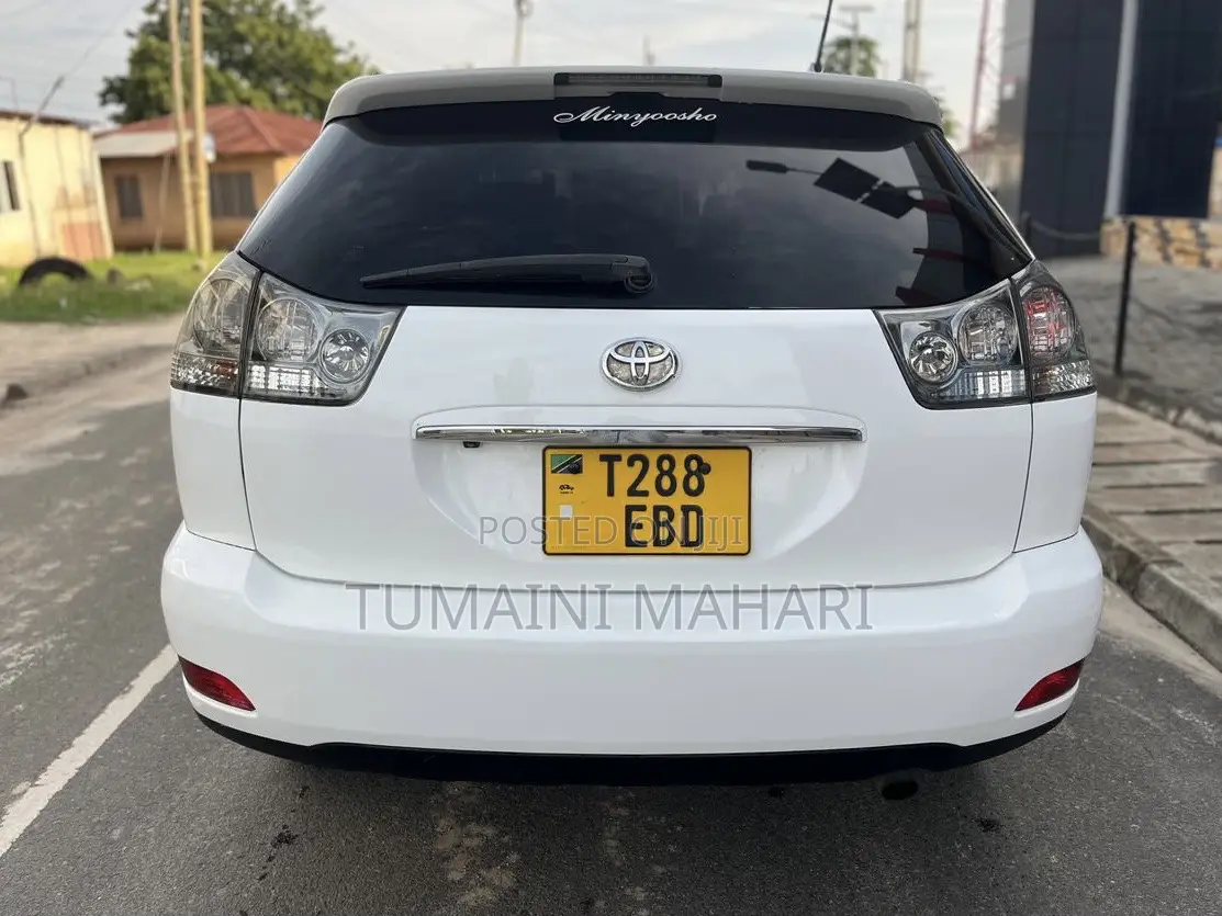 Toyota Harrier 2007 White