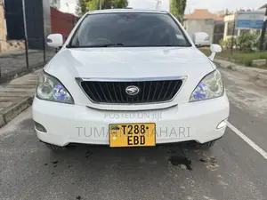 Toyota Harrier 2007 White