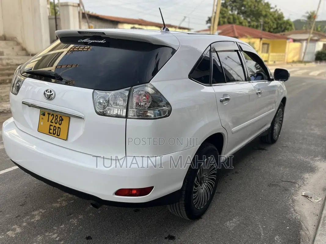 Toyota Harrier 2007 White