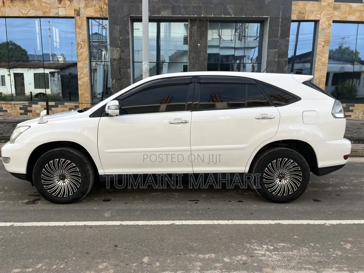 Toyota Harrier 2007 White