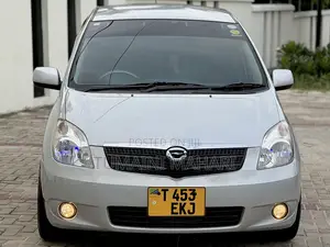 Toyota Corolla Spacio 2002 Silver