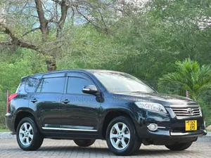 Toyota Vanguard 2012 Black