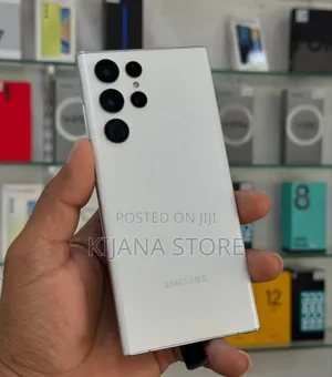 New Samsung Galaxy S22 Ultra 5G 256 GB White