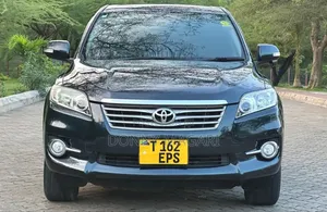 Toyota Vanguard 2012 Gray