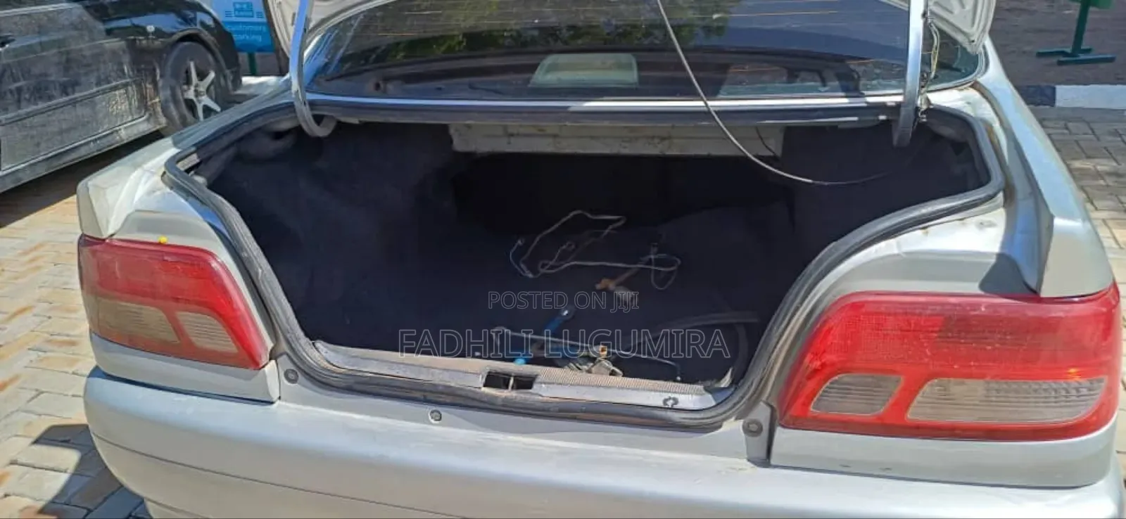 Toyota Carina 2000 Silver