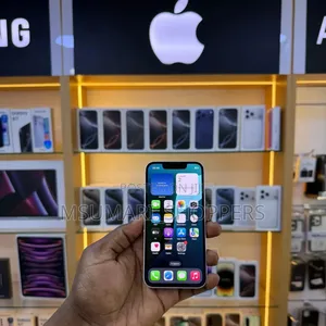 Apple iPhone 13 128 GB White