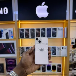 Apple iPhone 13 128 GB White