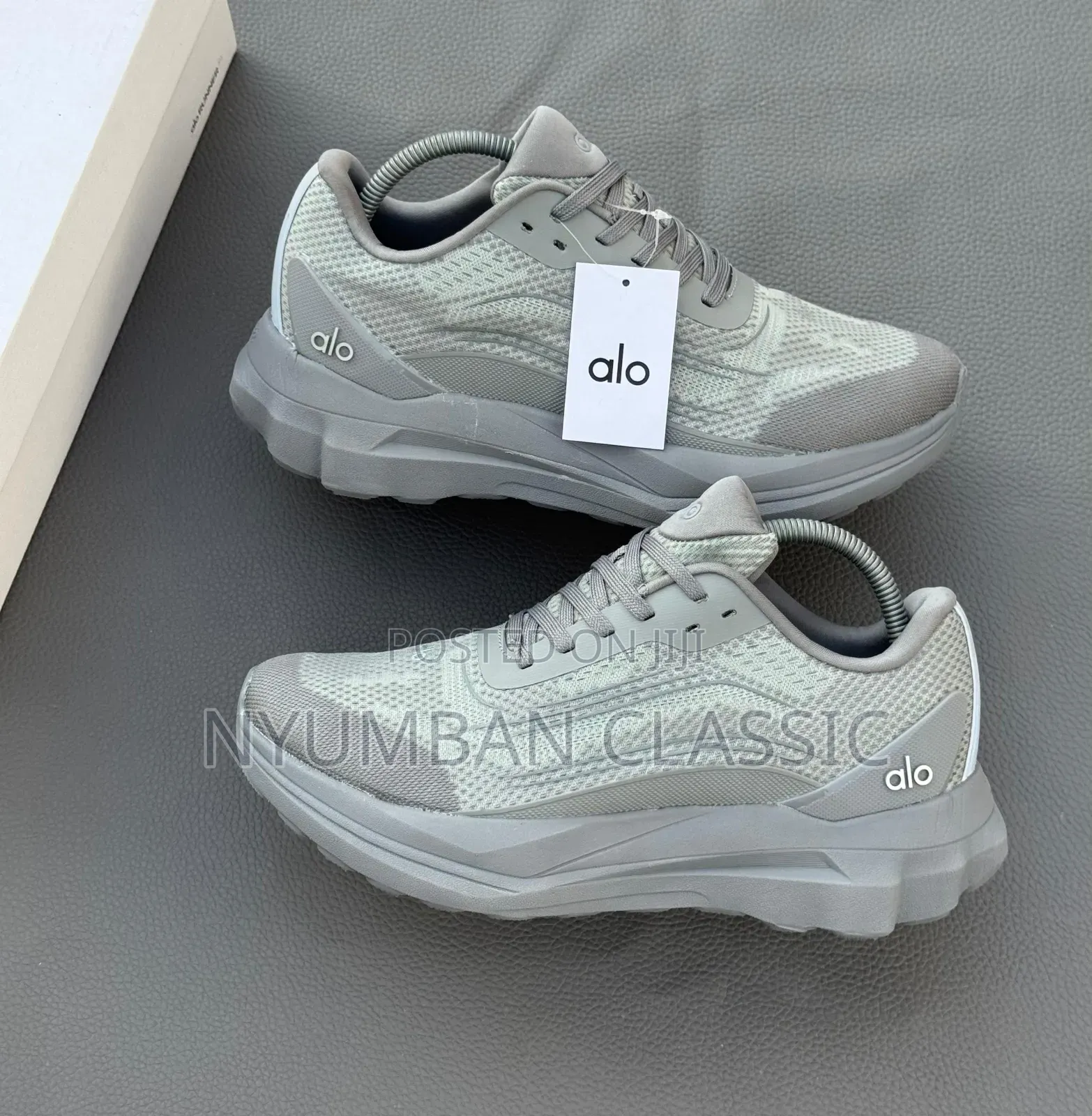 Alo Runner Sneakers Shoes