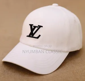 Caps Lou's Vuitton