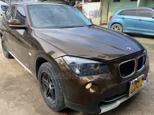 BMW X1 2011 Brown