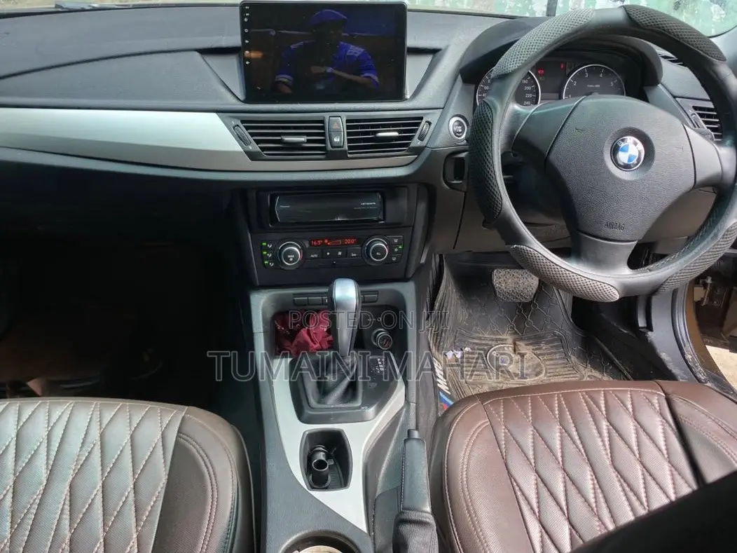 BMW X1 2011 Brown
