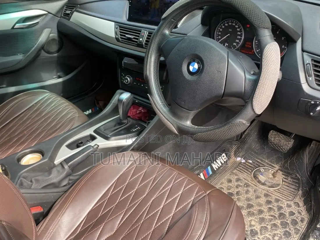 BMW X1 2011 Brown