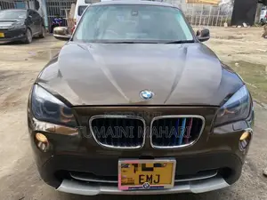BMW X1 2011 Brown