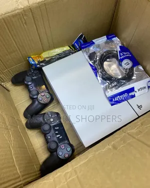 Ps4 Slim ,Padi 2 Bei 650,000/=