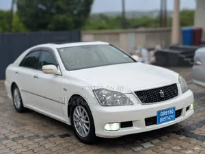 Toyota Crown 2007 White