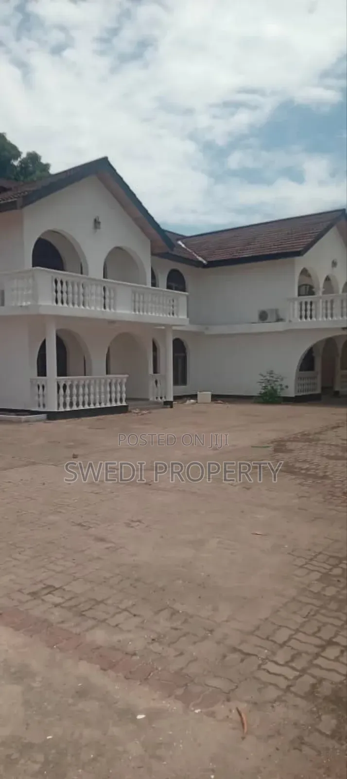 14bdrm Bungalow in Swedi Property, Mikocheni for rent