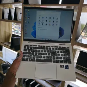 New Laptop HP EliteBook 830 G9 16GB Intel Core i5 SSD 256GB