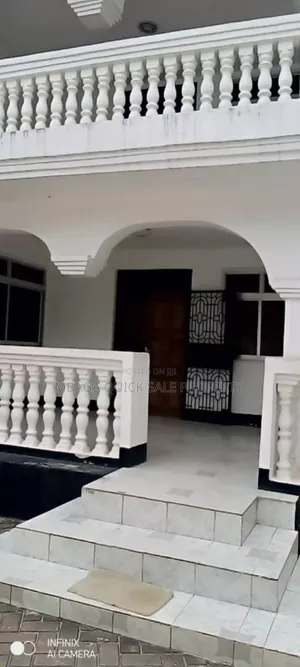 7bdrm House in Mikocheni for rent