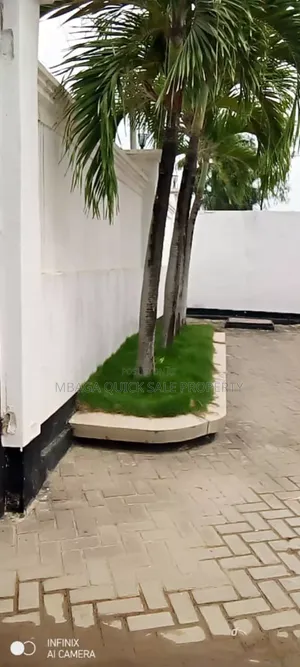 7bdrm House in Mikocheni for rent