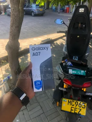 New Samsung Galaxy A17 5G 128 GB Black