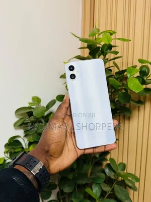 New Samsung Galaxy A06 128 GB White
