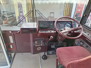 Mitsubishi Fuso Rosa 2000 Blue