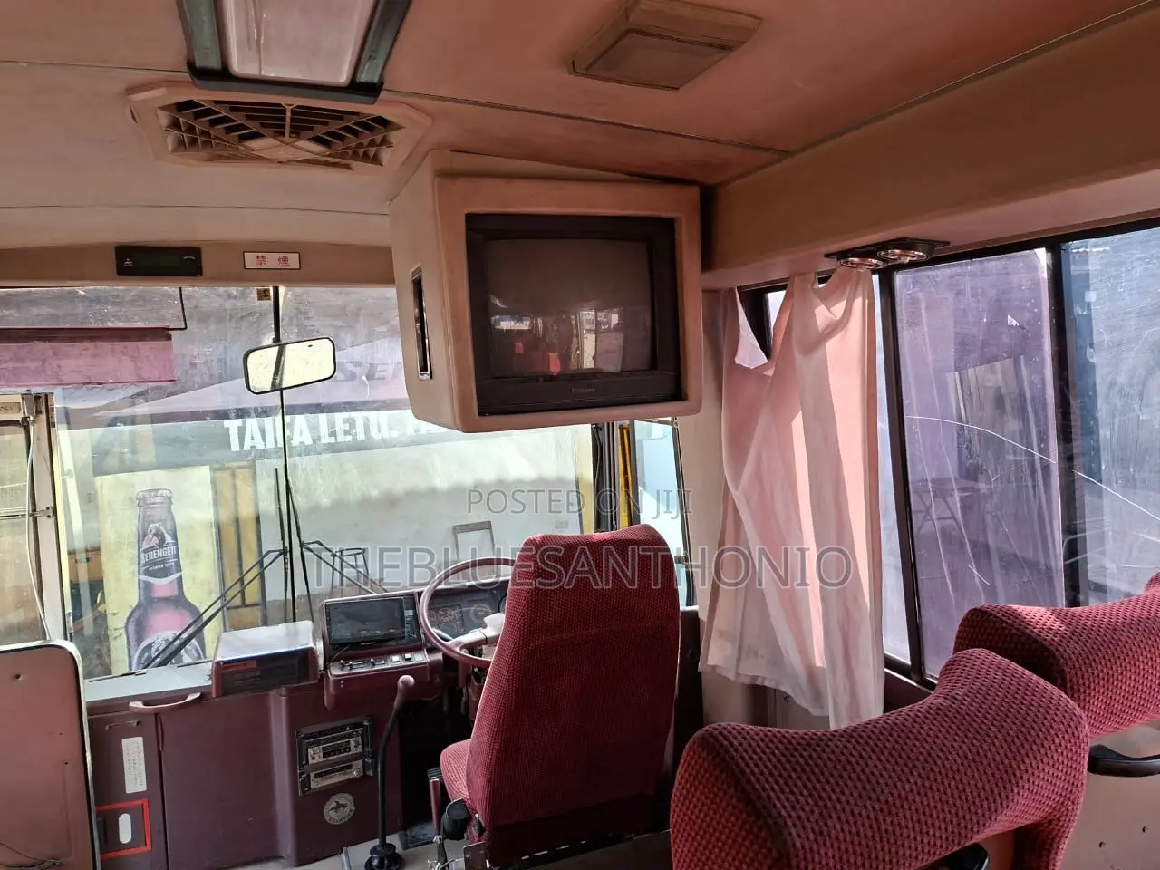 Mitsubishi Fuso Rosa 2000 Blue