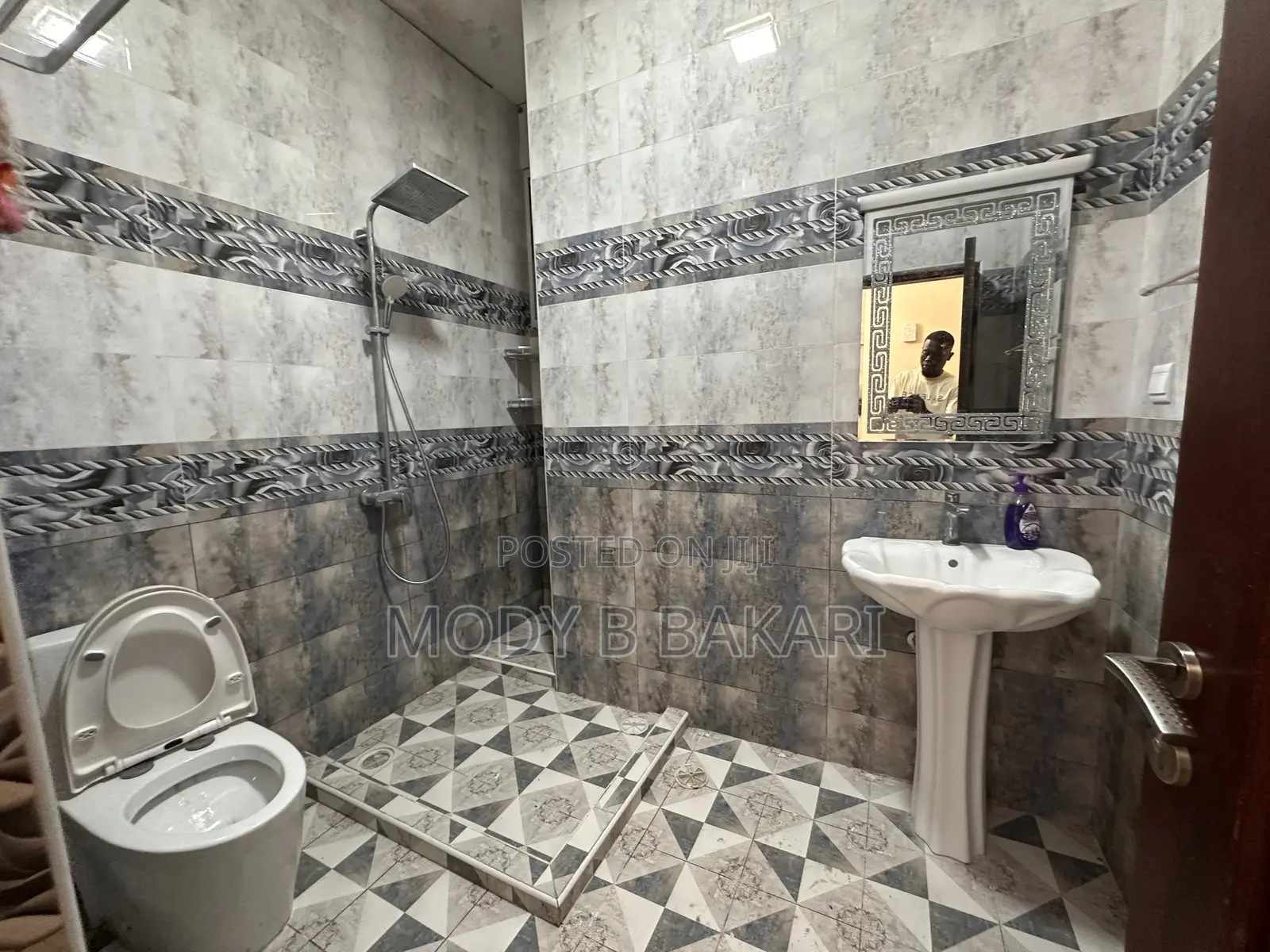 Furnished 3bdrm Apartment in Upanga West for rent