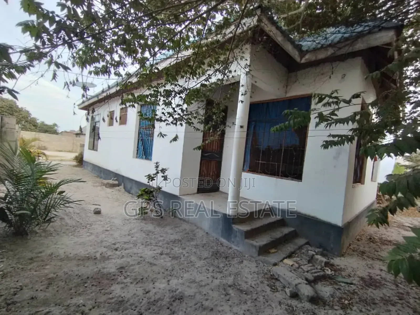 3bdrm House in Msongola, Ilala for sale