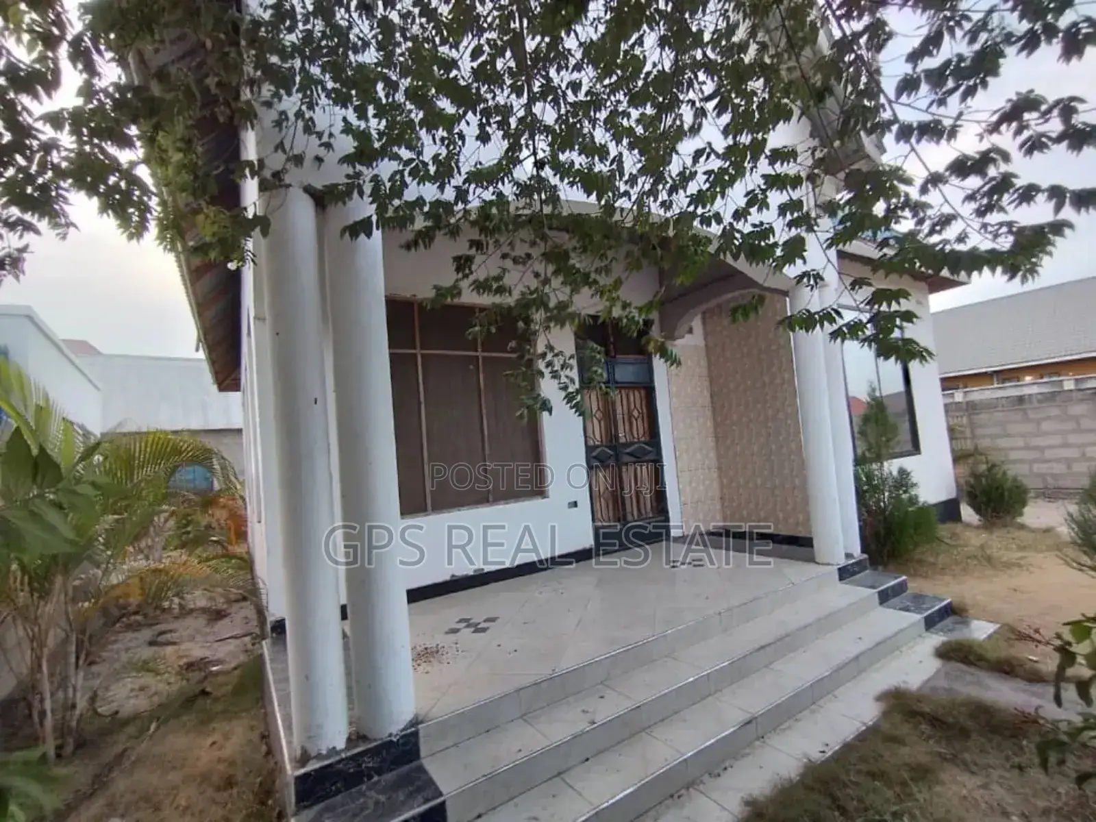 3bdrm House in Msongola, Ilala for sale