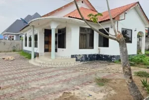 3bdrm House in Mchakama Real Estate, Mtoni for sale