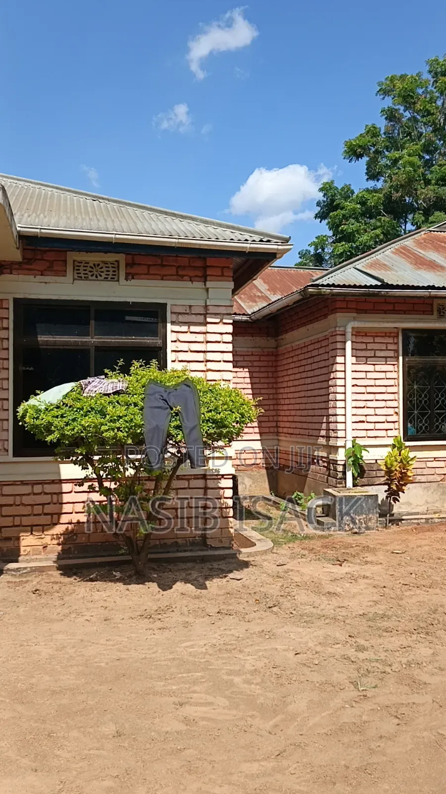 Hostel for Sale Mwanza Saut