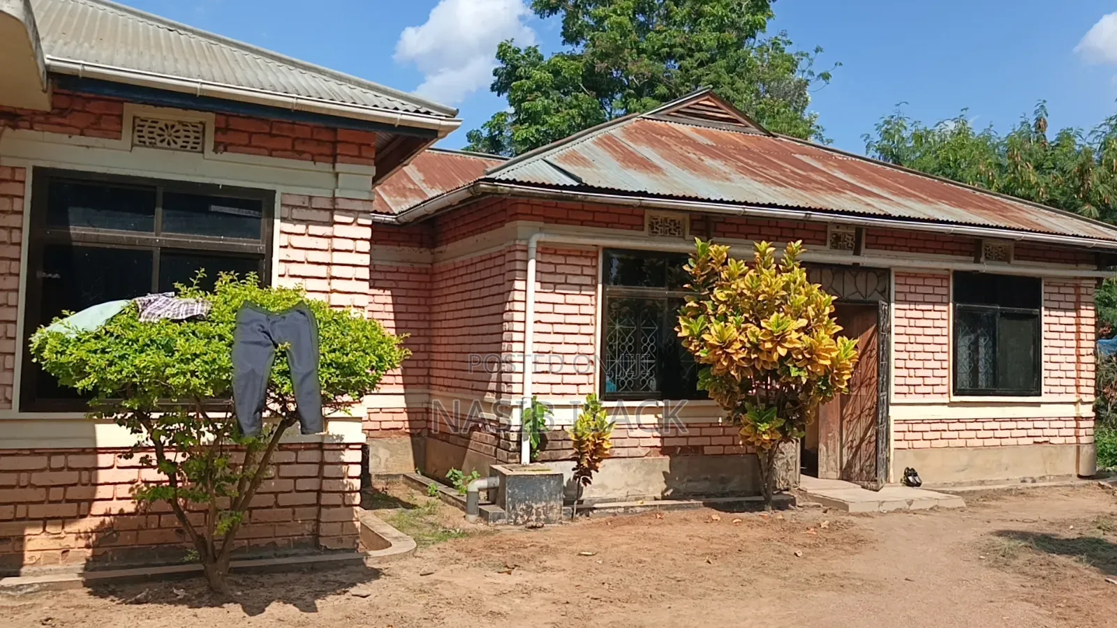 Hostel for Sale Mwanza Saut