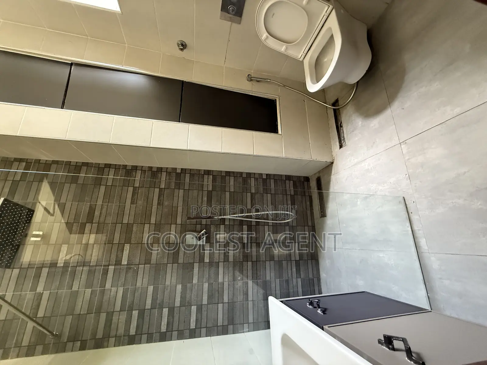 Furnished 2bdrm Apartment in Coolest Estate, Oyster Bay for rent