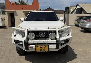 Toyota Land Cruiser Prado 2015 White
