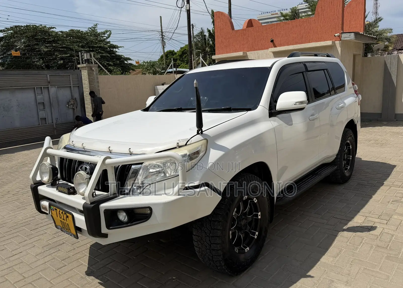 Toyota Land Cruiser Prado 2015 White