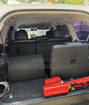 Toyota Land Cruiser Prado 2015 White