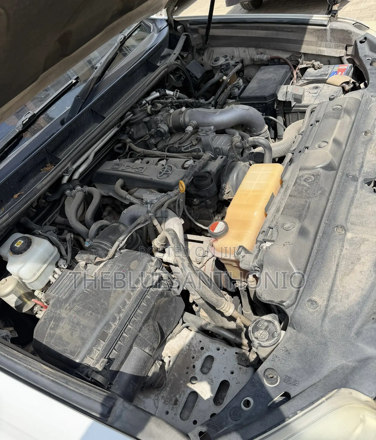 Toyota Land Cruiser Prado 2015 White