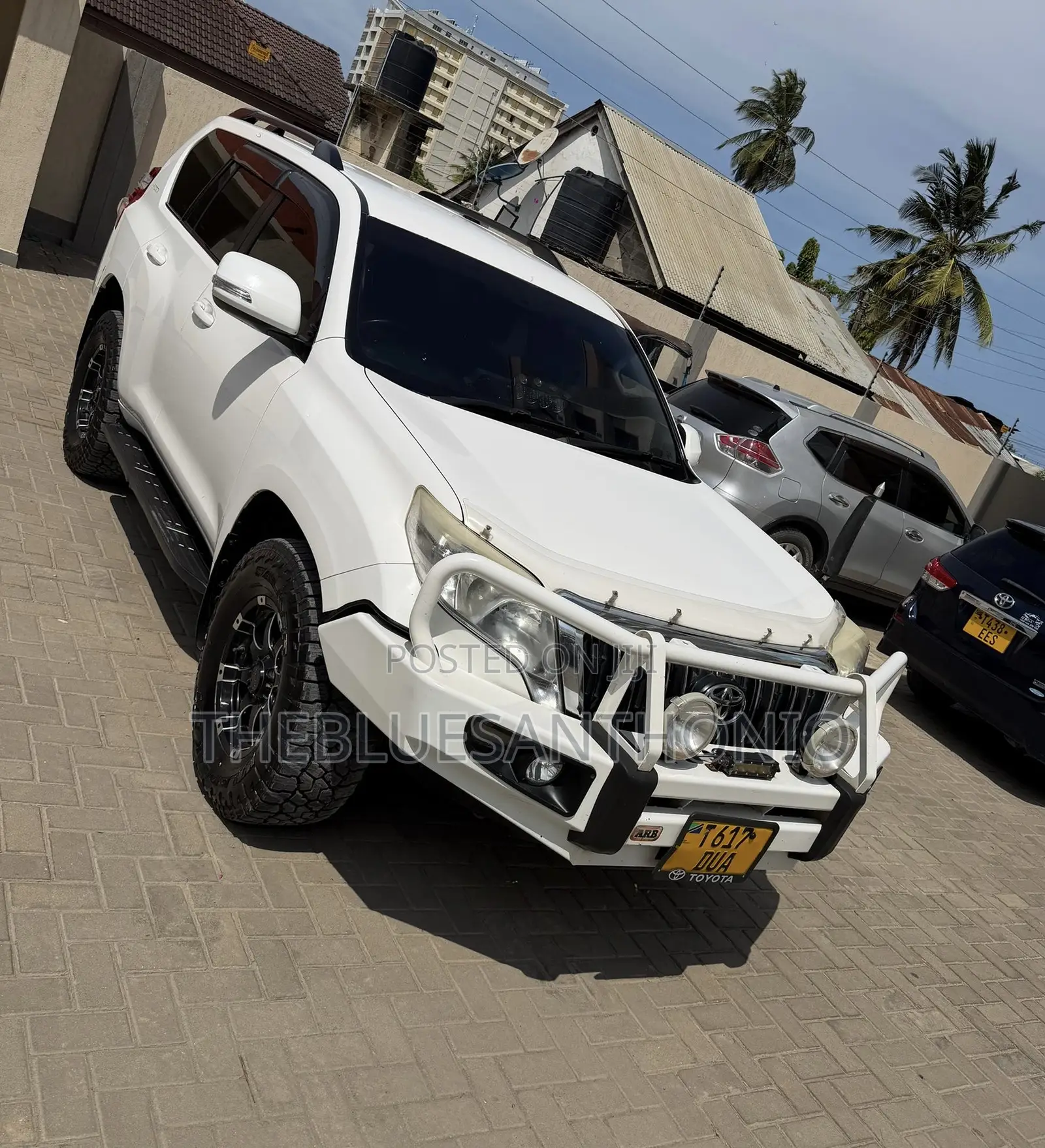 Toyota Land Cruiser Prado 2015 White