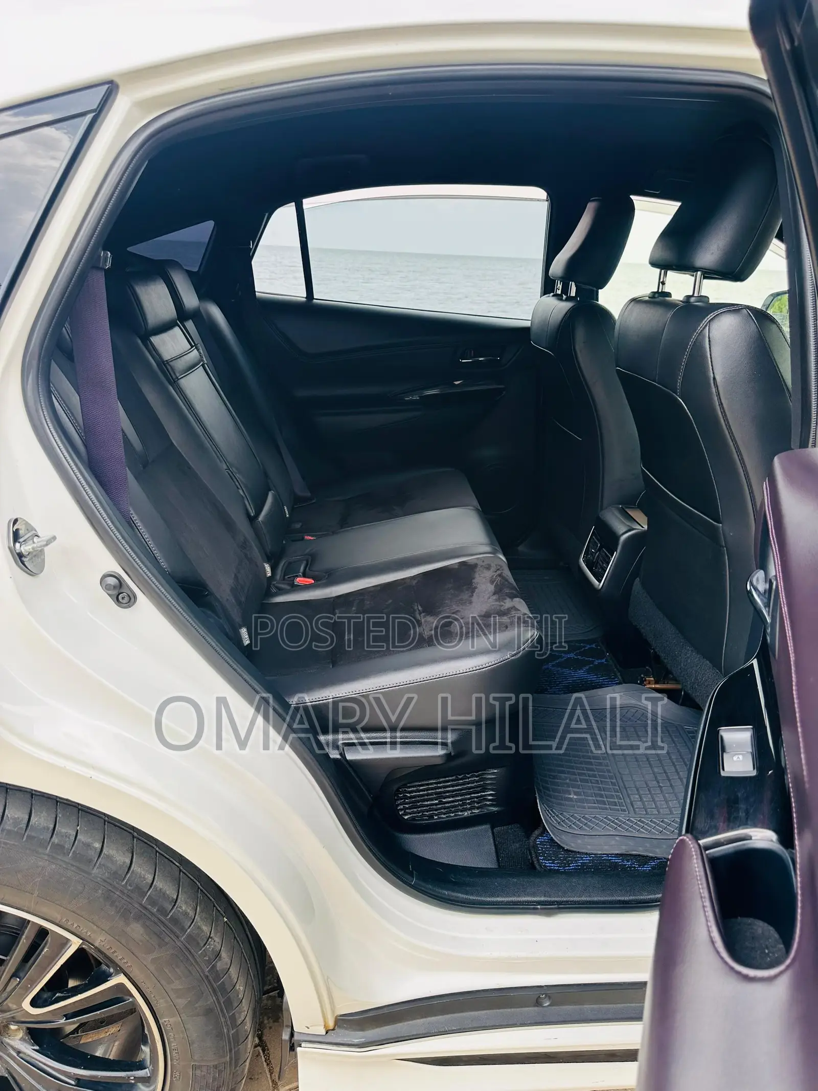 Toyota Harrier 2016 White