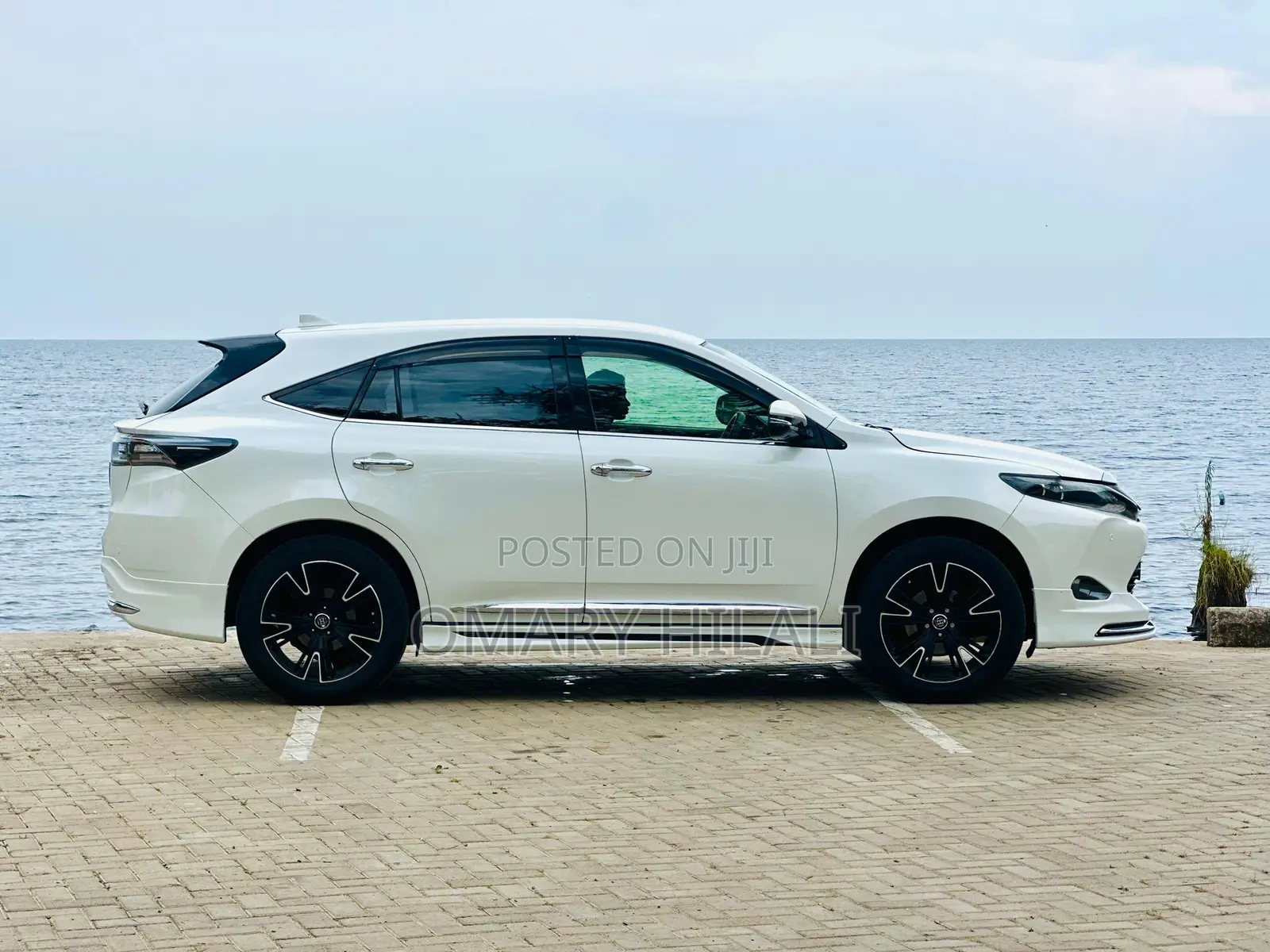 Toyota Harrier 2016 White