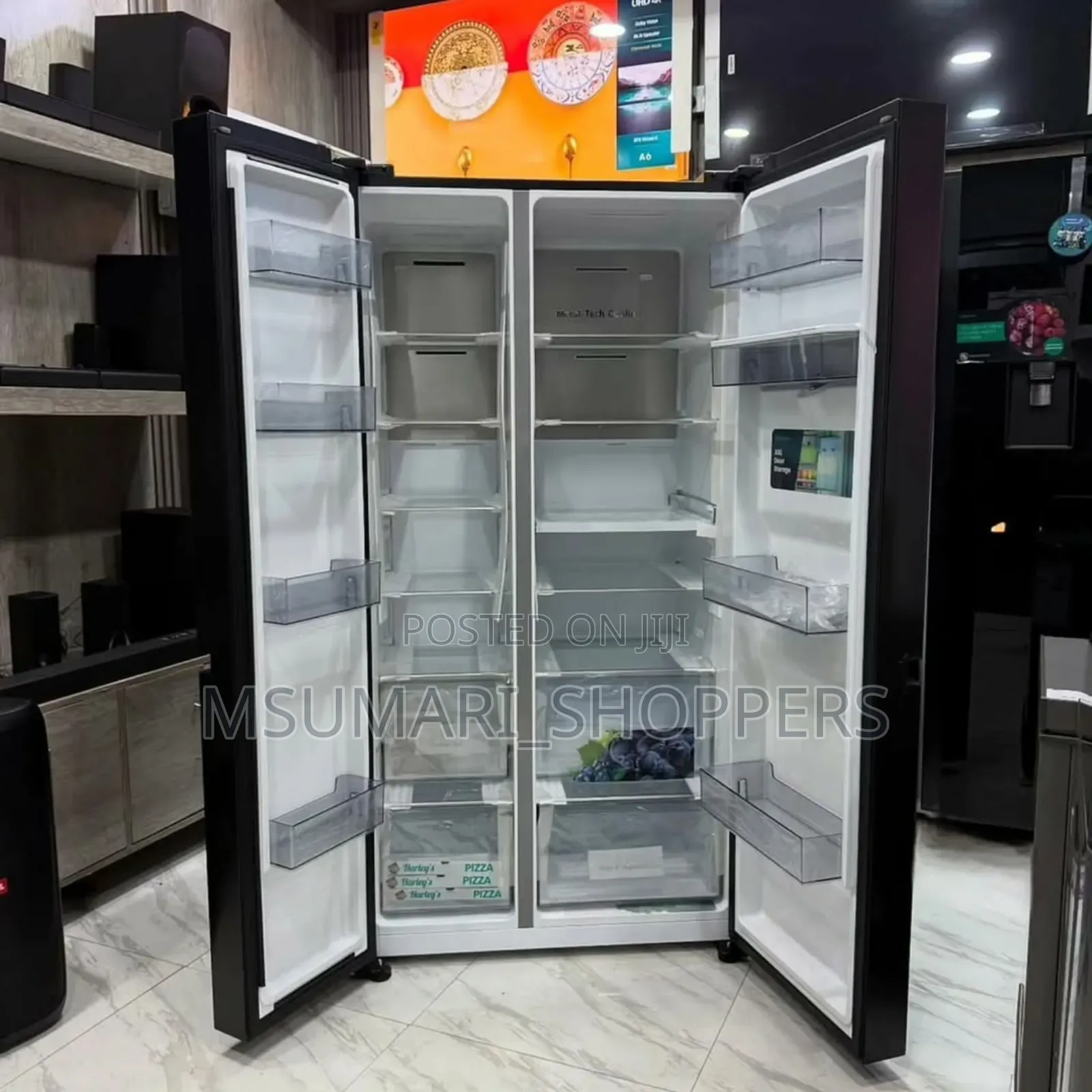 Hisense Side by Side American Doors Refrigerator 631l