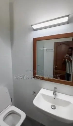 3bdrm Apartment in Upanga East for sale
