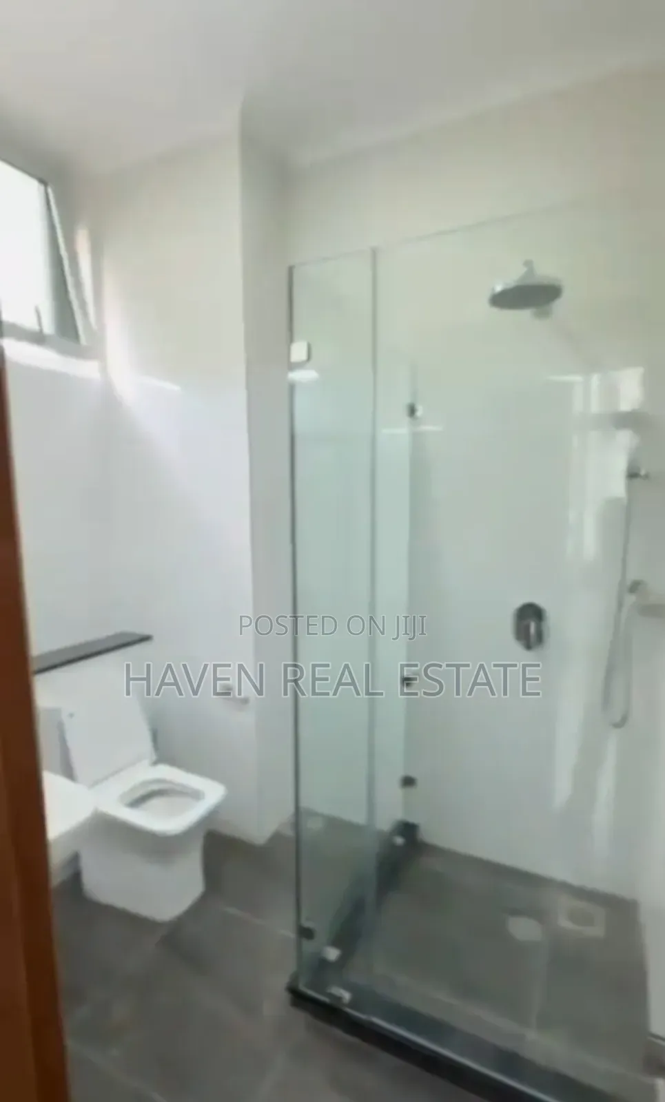 3bdrm Apartment in Upanga East for sale