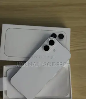 New Apple iPhone 17 256 GB White